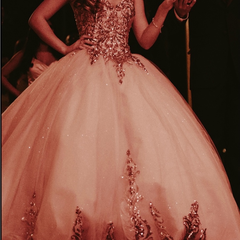 Elegant Pink Embellished Prom Dress
